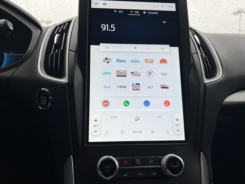 used 2024 Ford Edge car, priced at $26,299