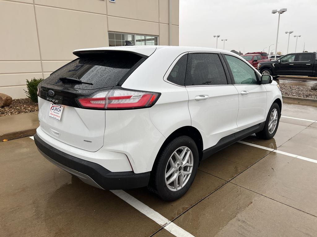 used 2024 Ford Edge car, priced at $26,299