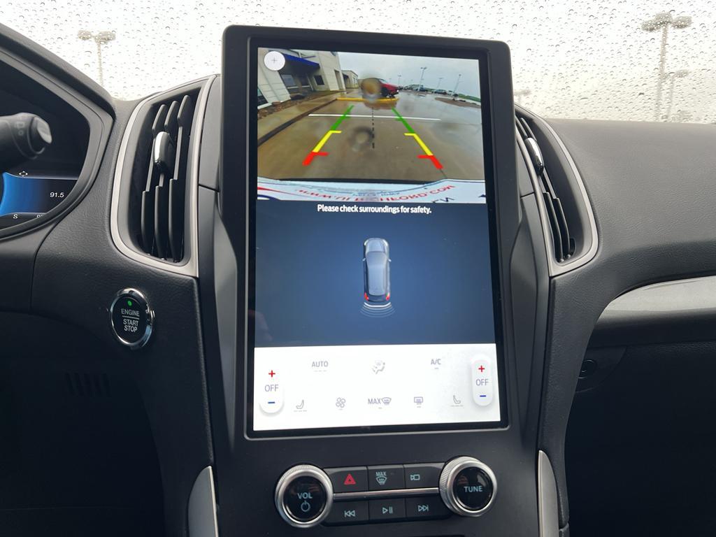 used 2024 Ford Edge car, priced at $26,299