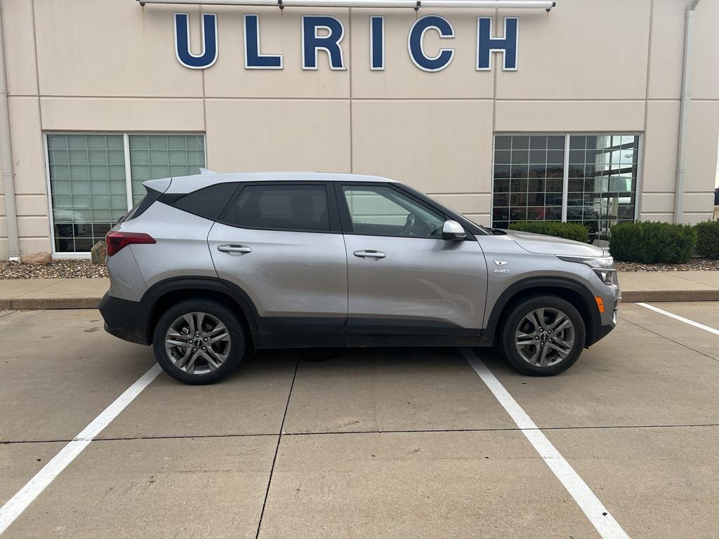 used 2022 Kia Seltos car, priced at $18,308