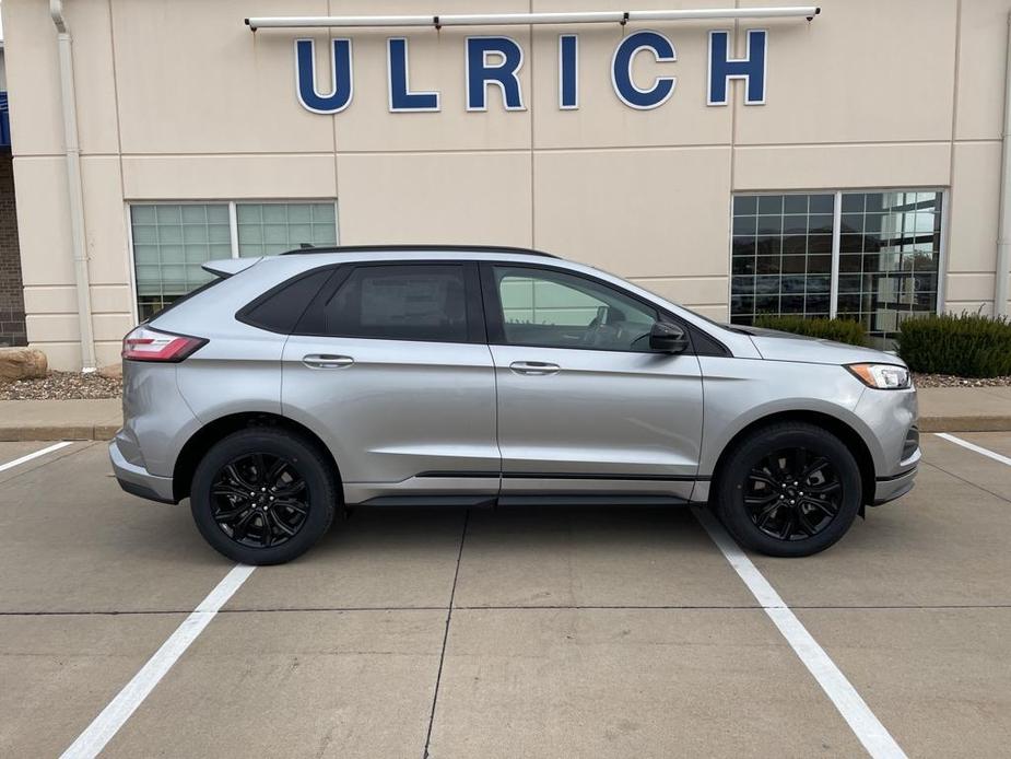 new 2024 Ford Edge car, priced at $40,420