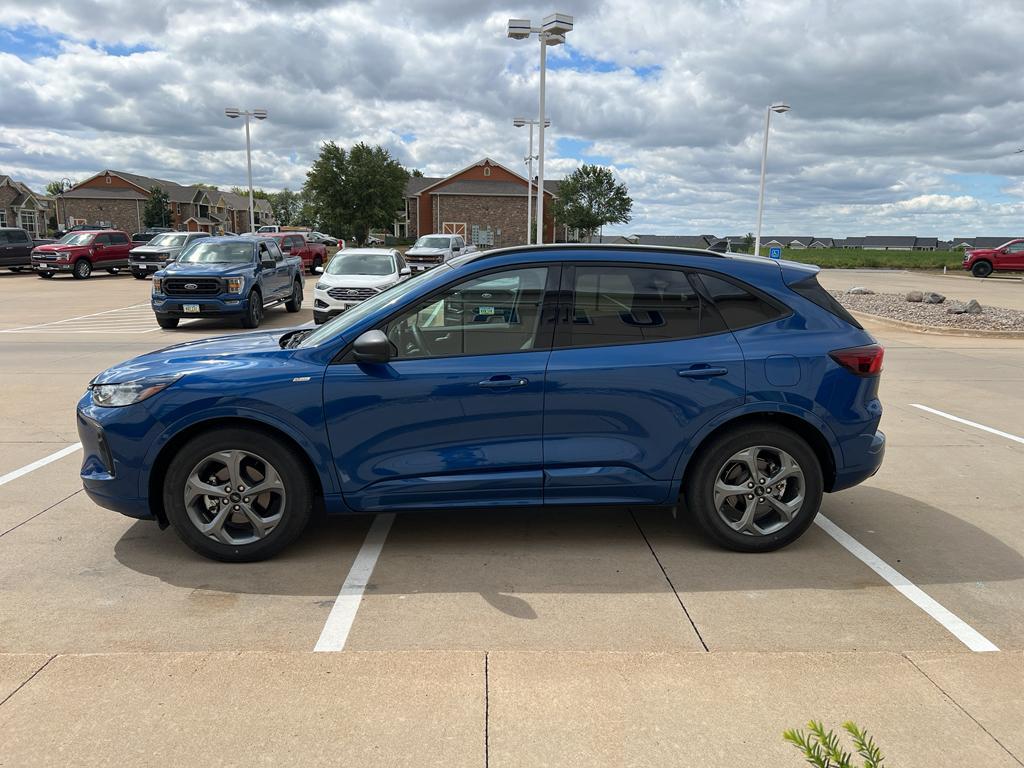 used 2023 Ford Escape car, priced at $26,985