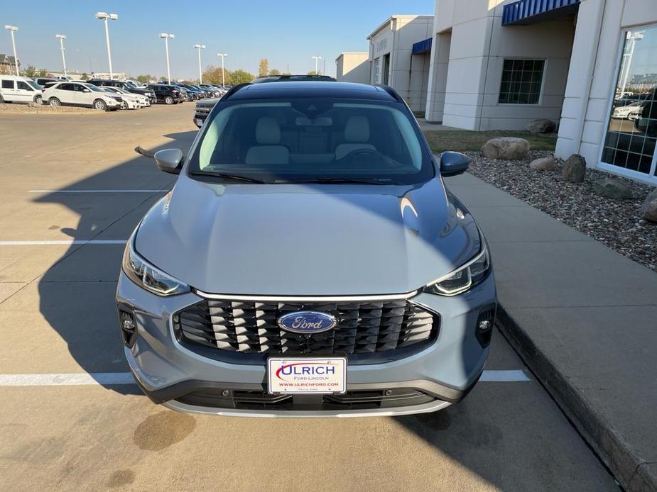 new 2025 Ford Escape car, priced at $41,915