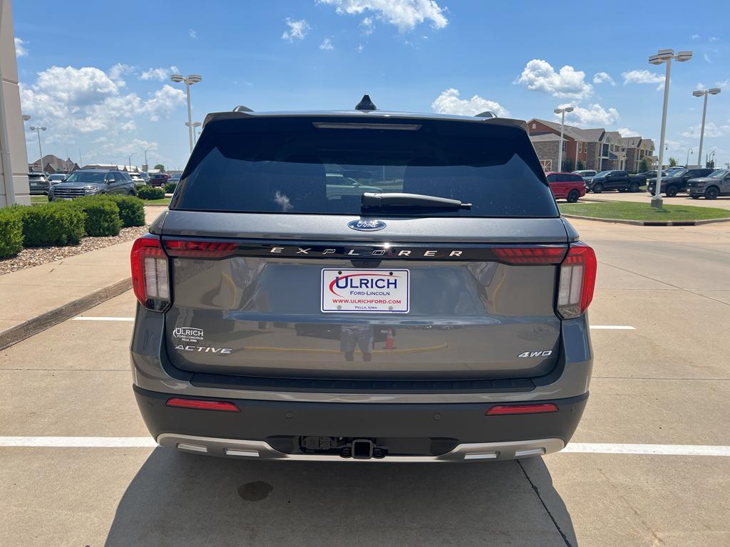 new 2025 Ford Explorer car, priced at $48,615