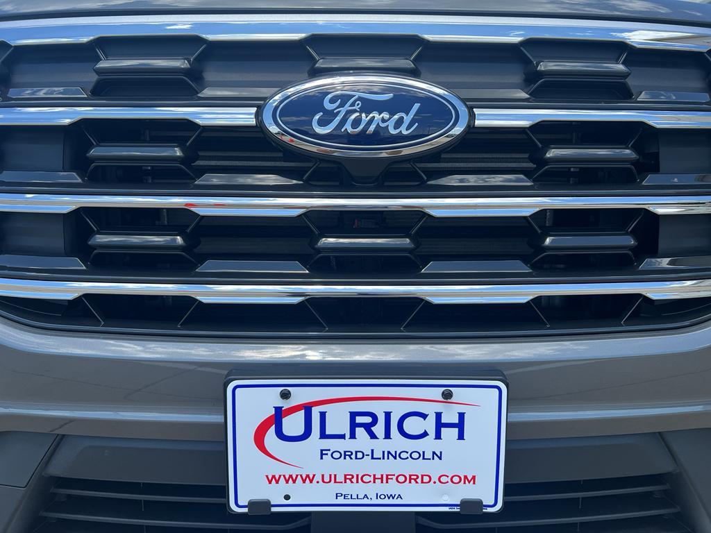 new 2025 Ford Explorer car, priced at $48,615