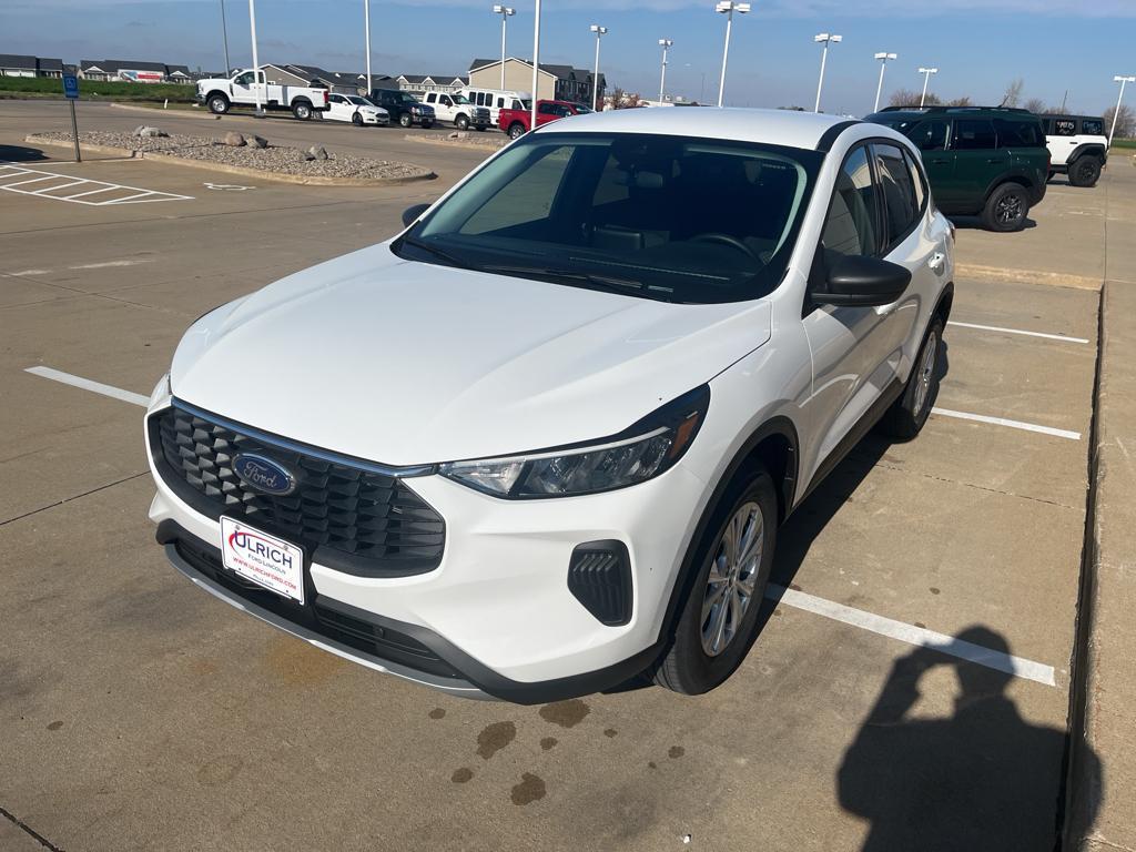 new 2025 Ford Escape car, priced at $31,190