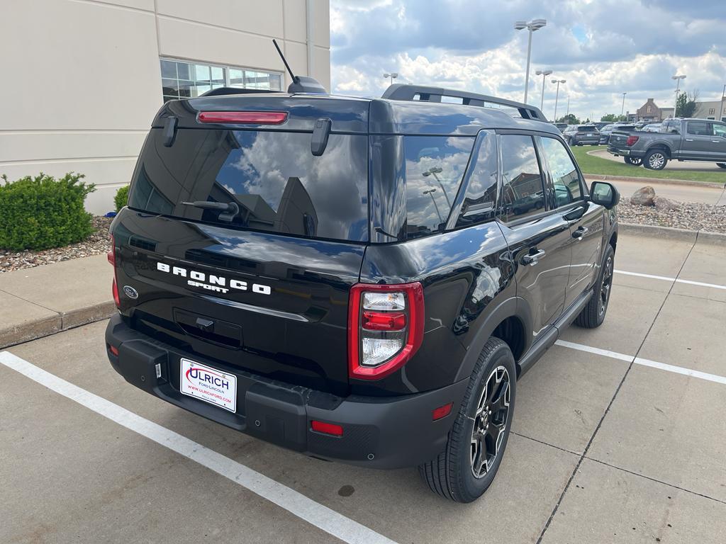 new 2025 Ford Bronco Sport car, priced at $36,205