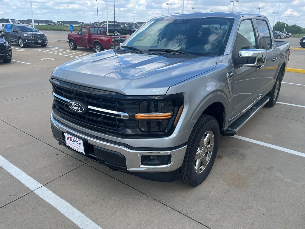 new 2025 Ford F-150 car, priced at $53,537