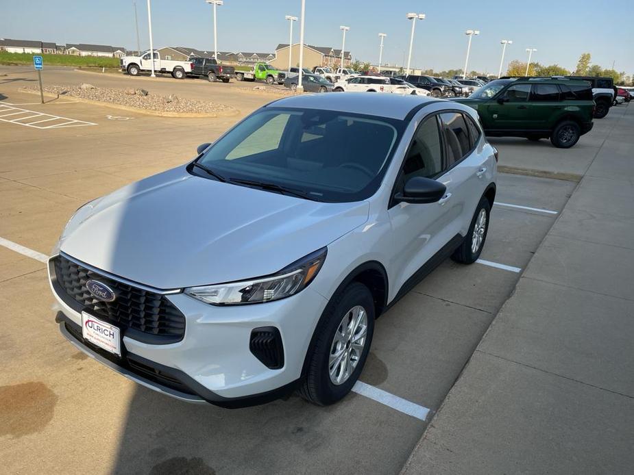 new 2025 Ford Escape car, priced at $33,520