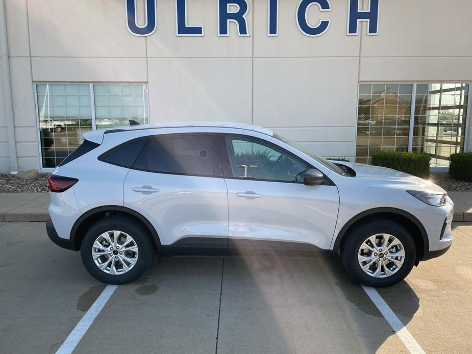 new 2025 Ford Escape car, priced at $33,520