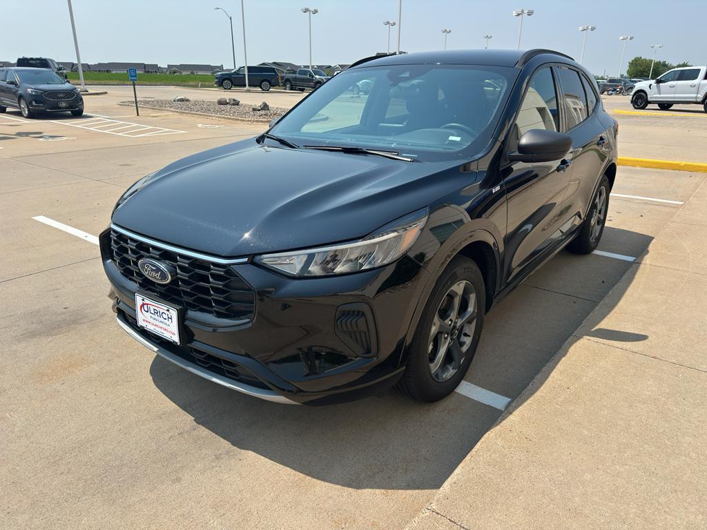 used 2023 Ford Escape car, priced at $25,775
