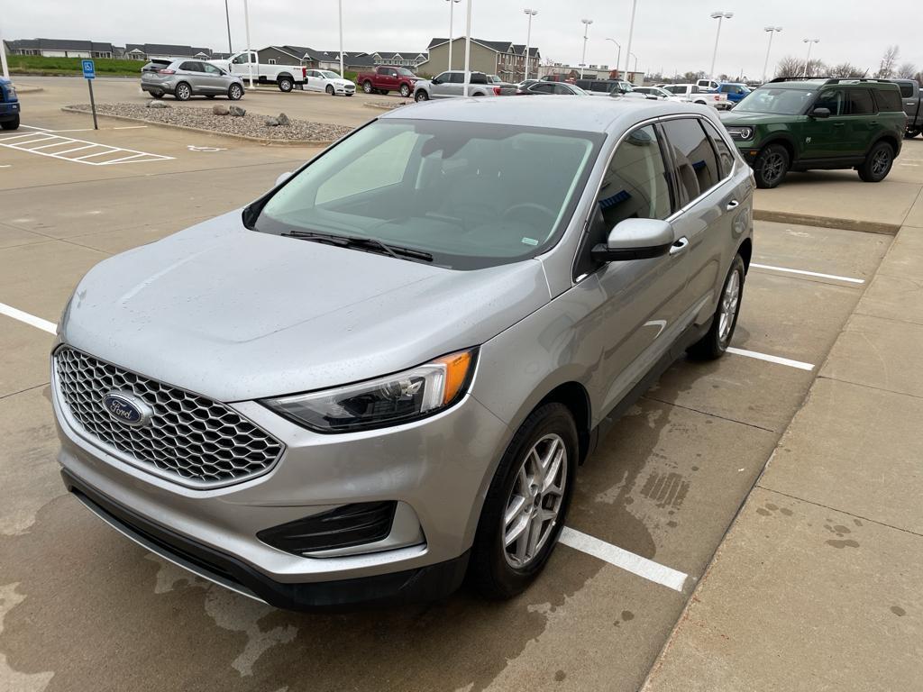 used 2024 Ford Edge car, priced at $32,475