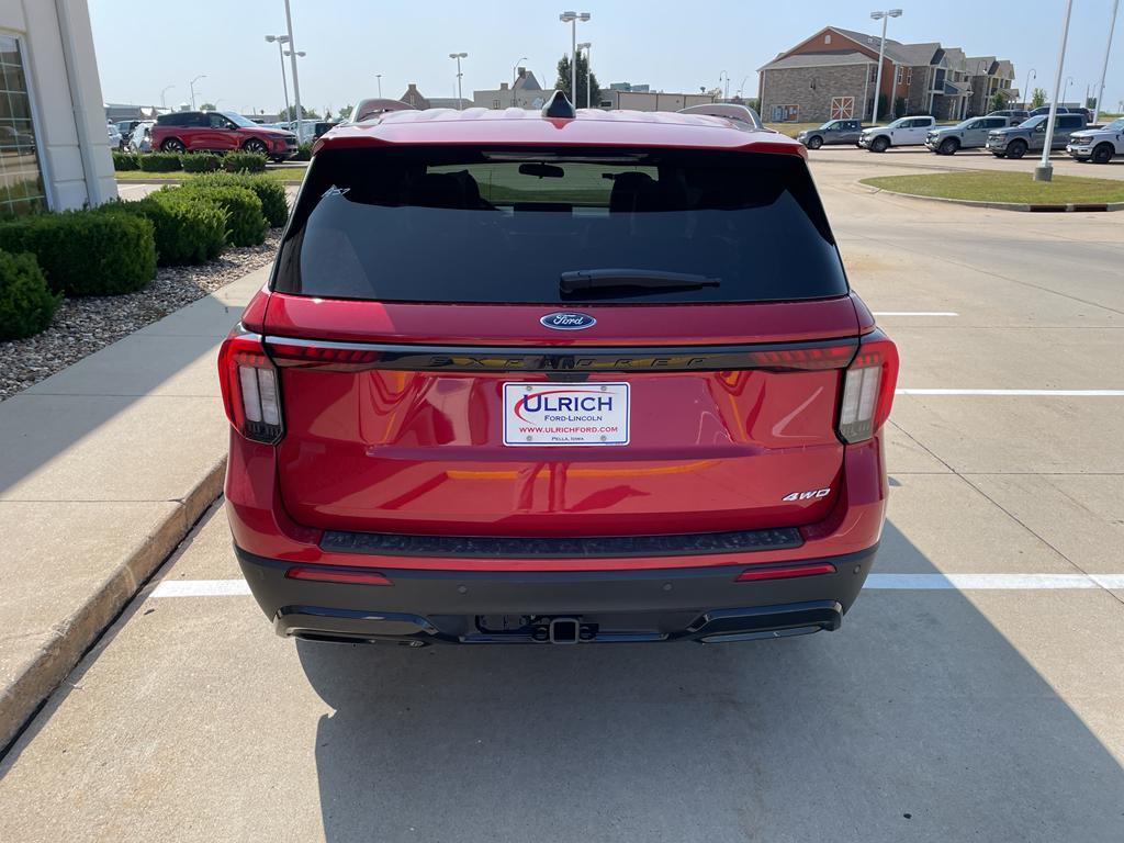 new 2025 Ford Explorer car, priced at $50,065