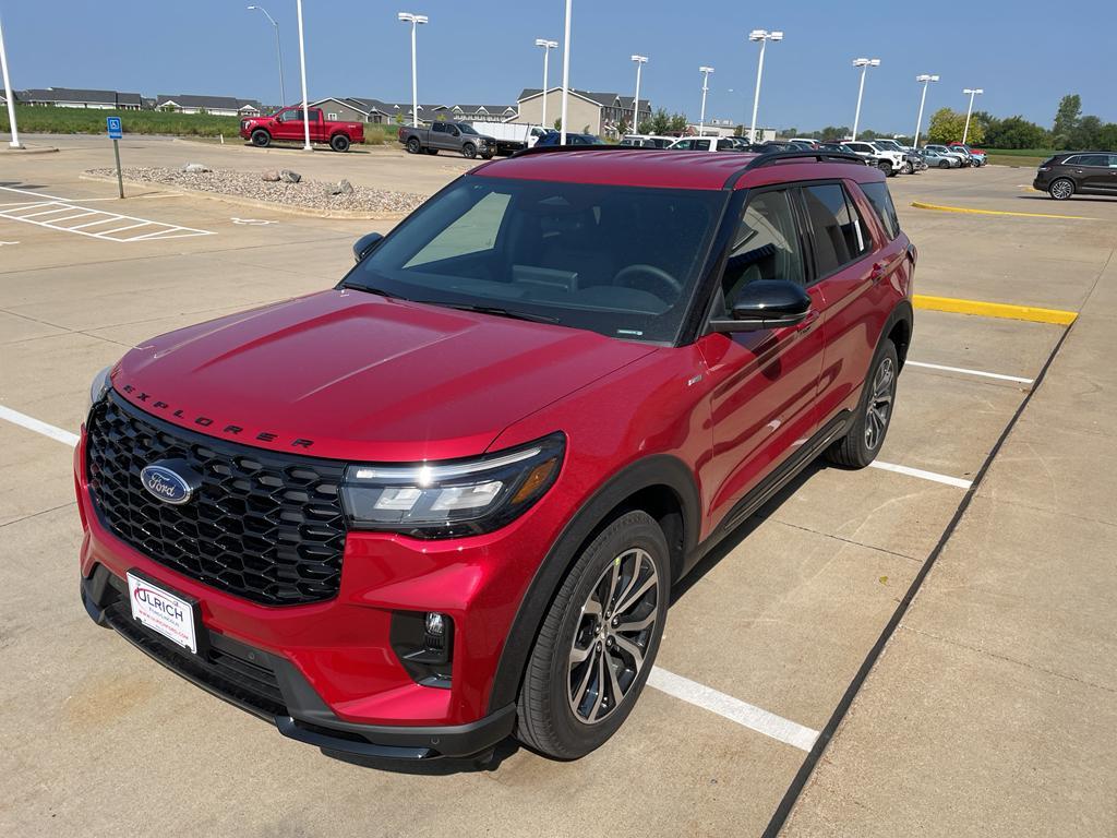 new 2025 Ford Explorer car, priced at $50,065