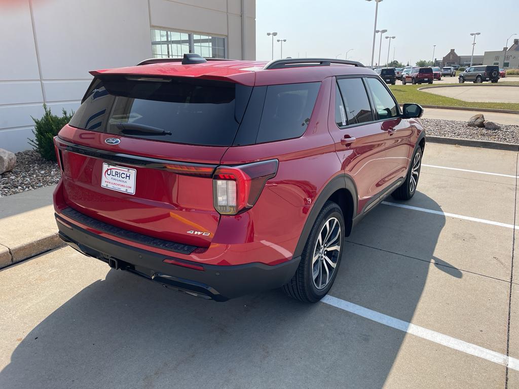 new 2025 Ford Explorer car, priced at $50,065
