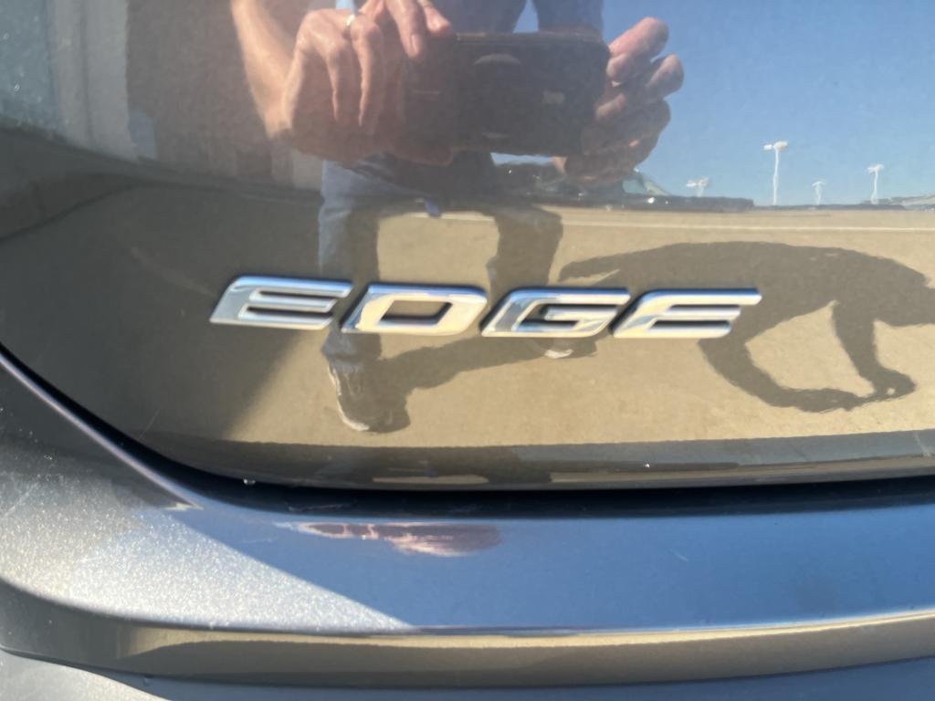 used 2019 Ford Edge car, priced at $14,950