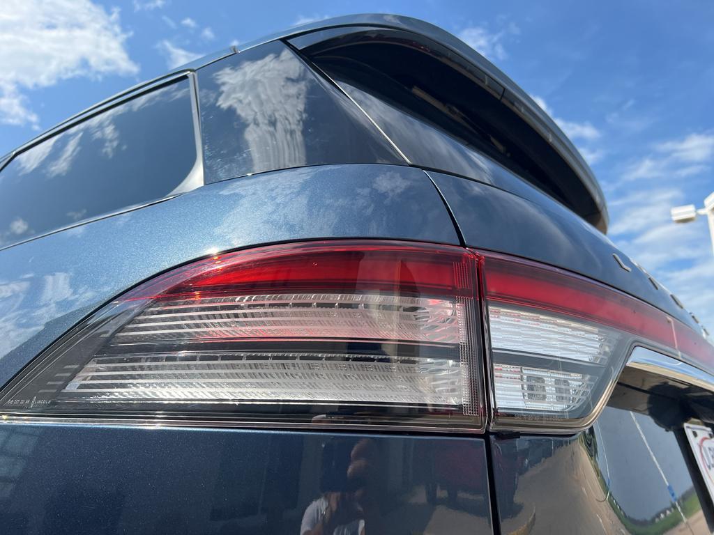 used 2020 Lincoln Aviator car