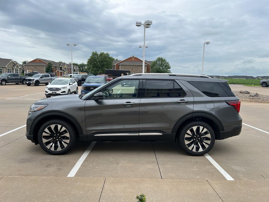 new 2025 Ford Explorer car, priced at $58,515