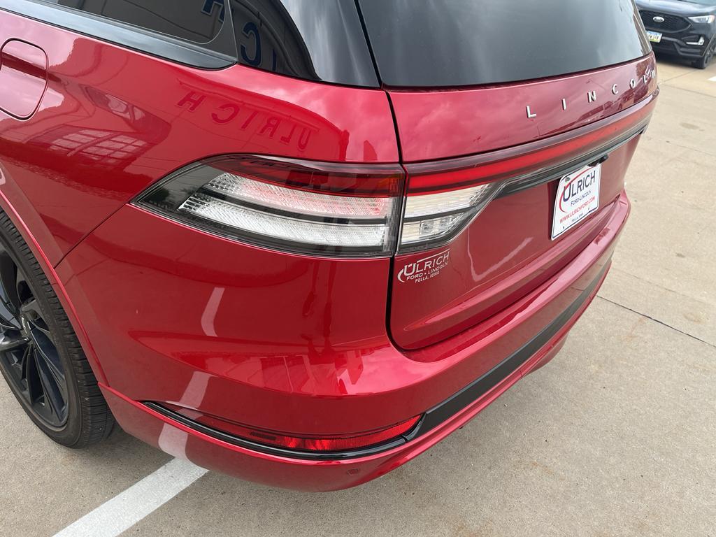 used 2025 Lincoln Aviator car, priced at $70,985