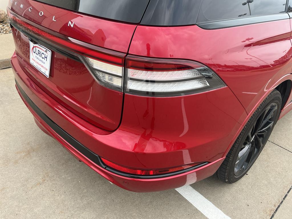 used 2025 Lincoln Aviator car, priced at $70,985