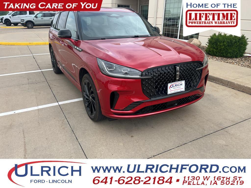 used 2025 Lincoln Aviator car, priced at $70,386