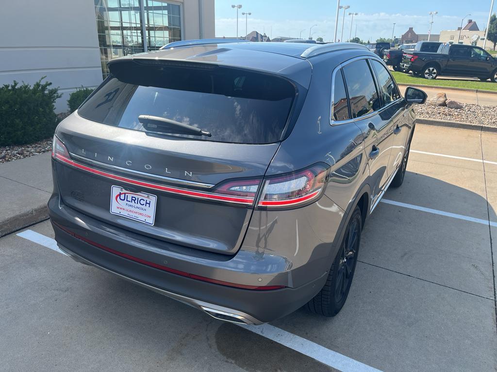 used 2021 Lincoln Nautilus car, priced at $39,485