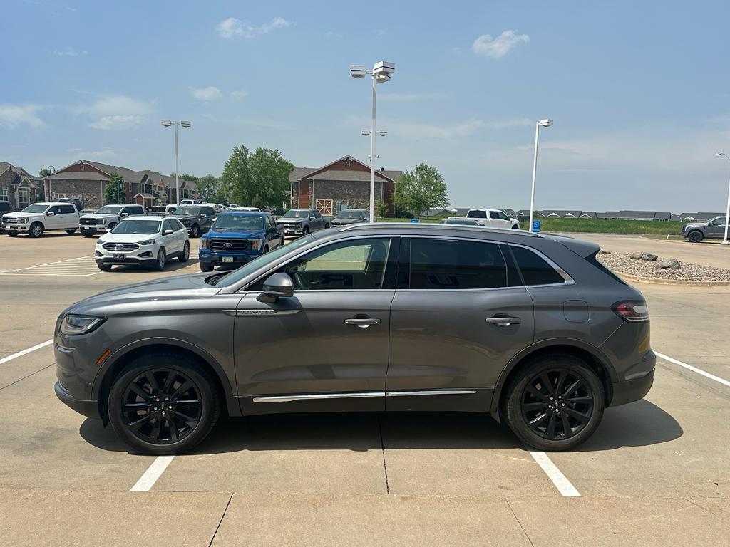 used 2021 Lincoln Nautilus car, priced at $39,985