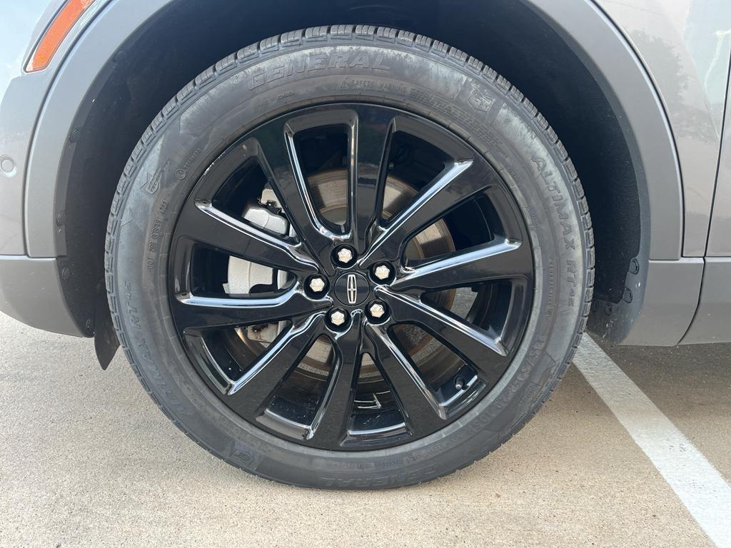 used 2021 Lincoln Nautilus car, priced at $39,485