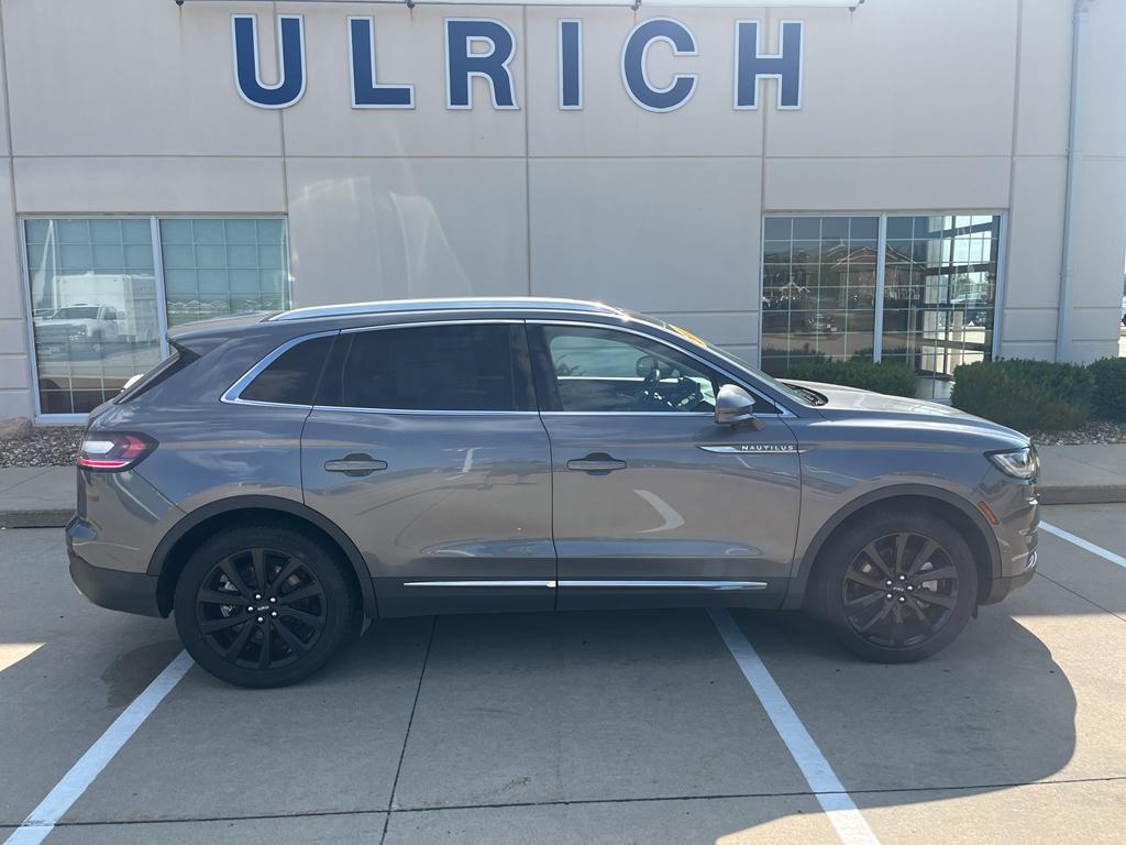 used 2021 Lincoln Nautilus car, priced at $39,485