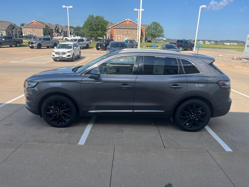 used 2021 Lincoln Nautilus car, priced at $39,485