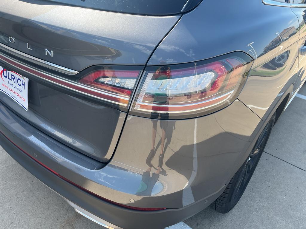 used 2021 Lincoln Nautilus car, priced at $39,485
