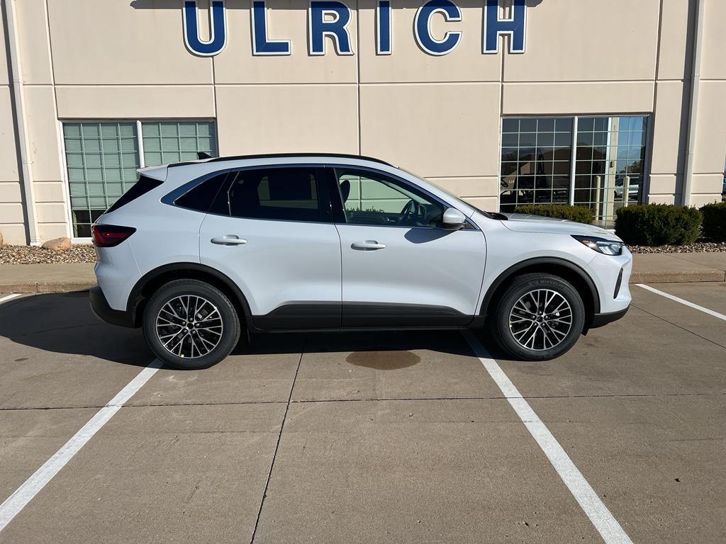 new 2026 Ford Escape car, priced at $36,295