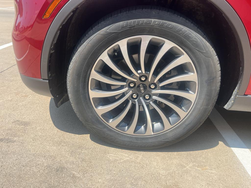 used 2020 Lincoln Aviator car, priced at $35,900