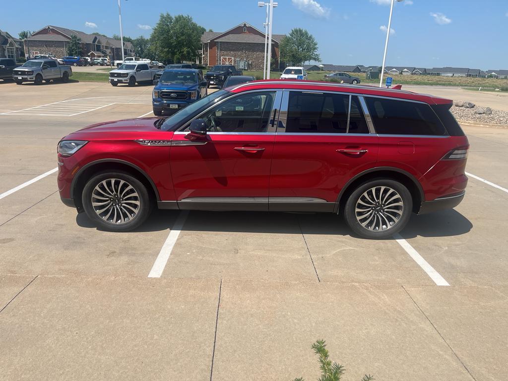 used 2020 Lincoln Aviator car, priced at $35,900