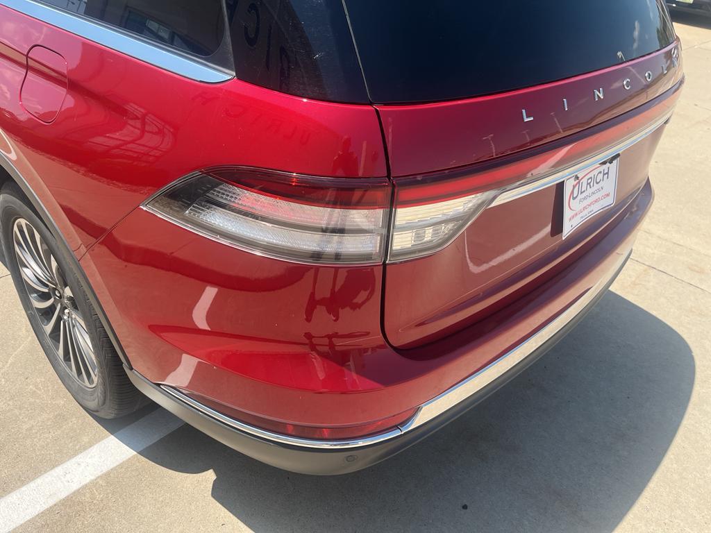 used 2020 Lincoln Aviator car, priced at $35,900