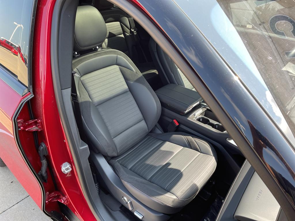 new 2025 Lincoln Nautilus car, priced at $65,655
