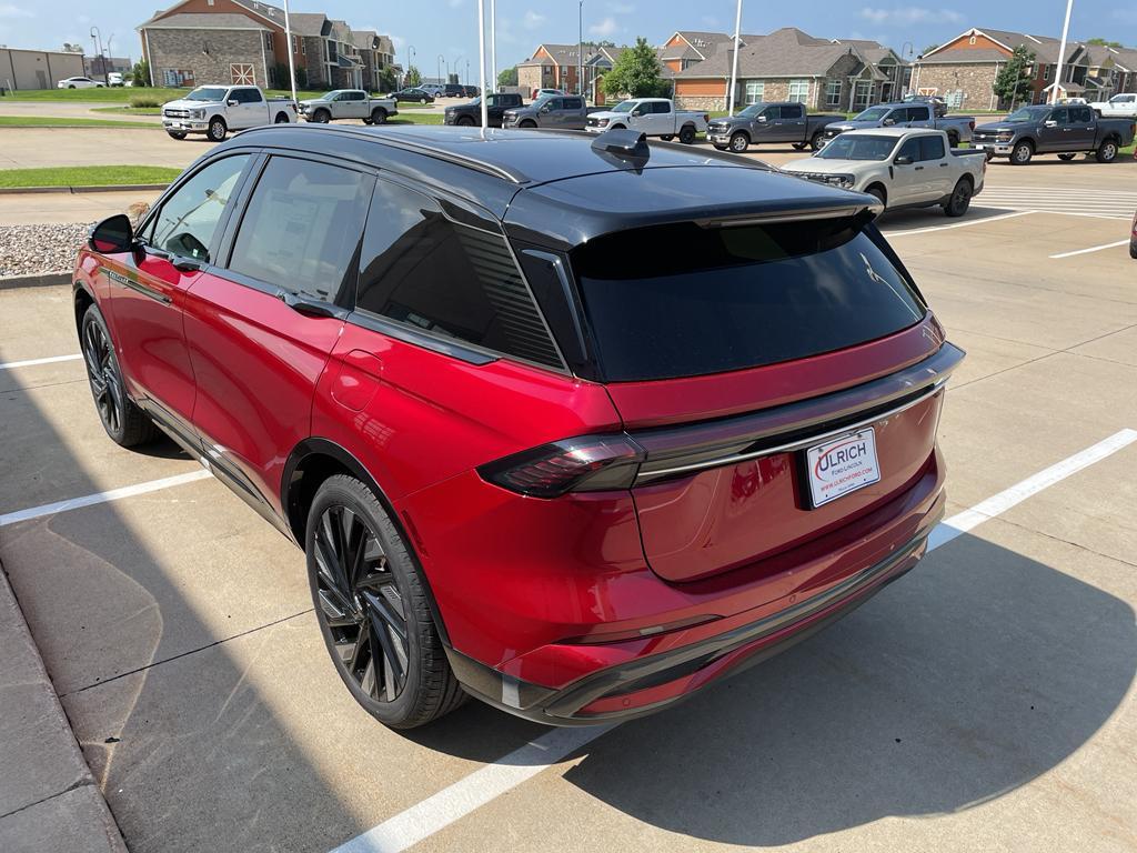 new 2025 Lincoln Nautilus car, priced at $65,655