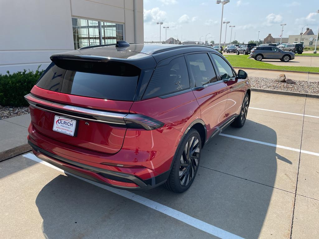 new 2025 Lincoln Nautilus car, priced at $65,655