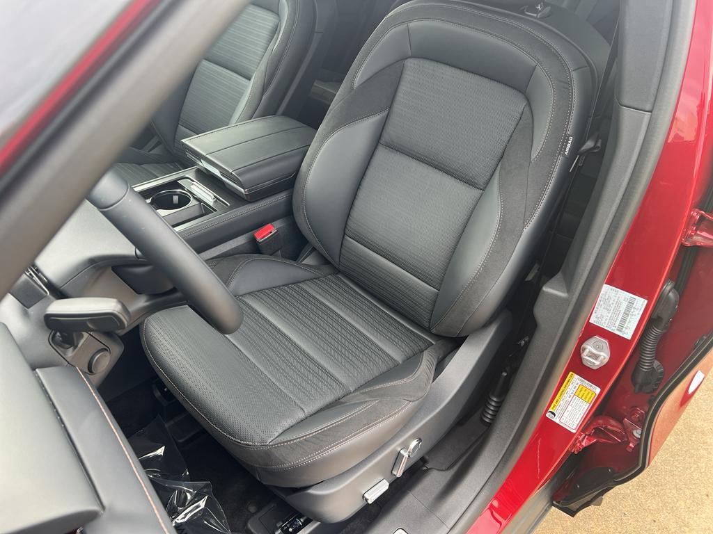 new 2025 Lincoln Nautilus car, priced at $65,655