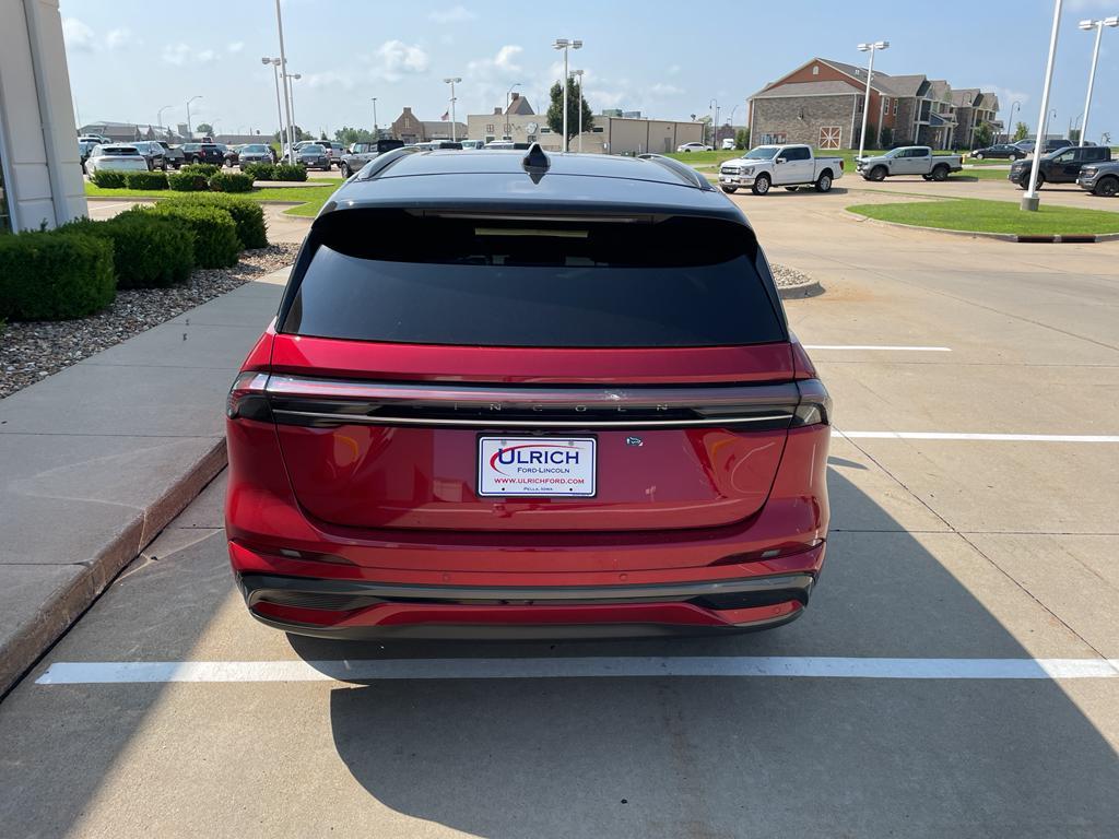 new 2025 Lincoln Nautilus car, priced at $65,655