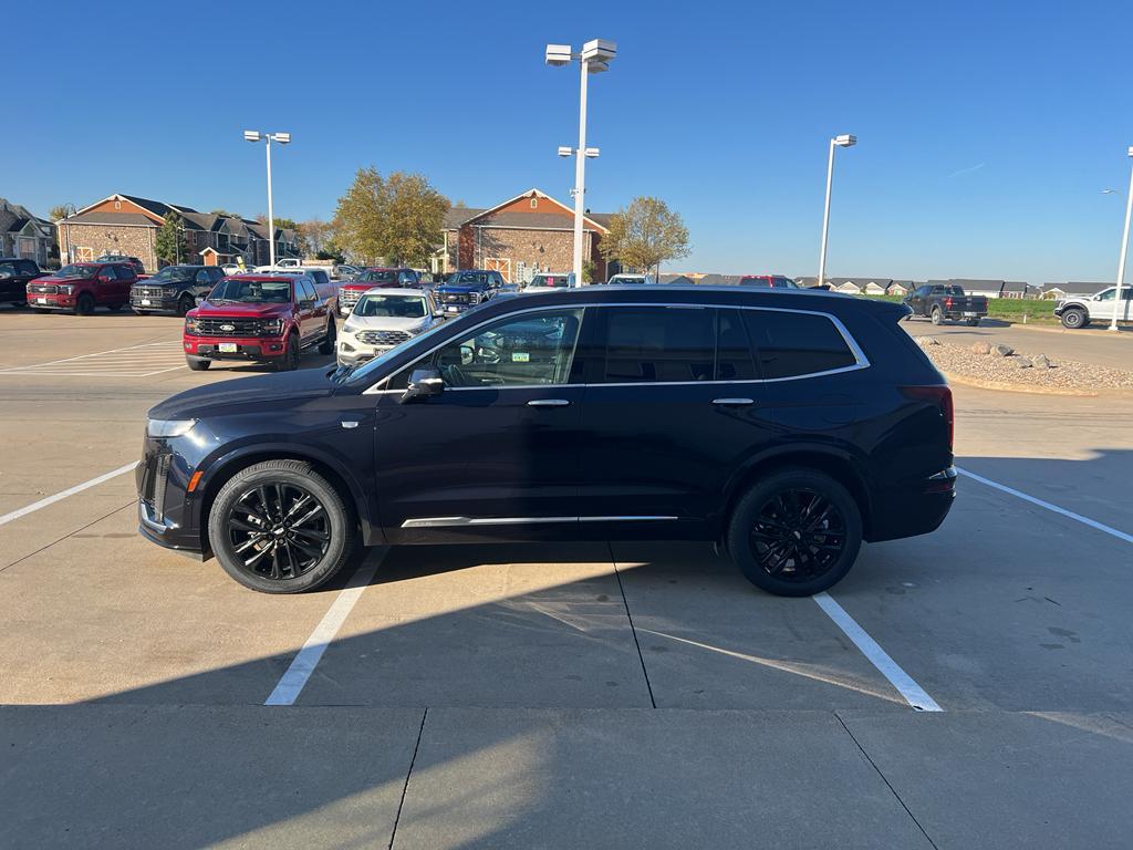 used 2021 Cadillac XT6 car, priced at $34,896