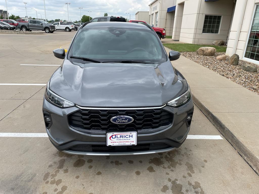 new 2025 Ford Escape car, priced at $34,190