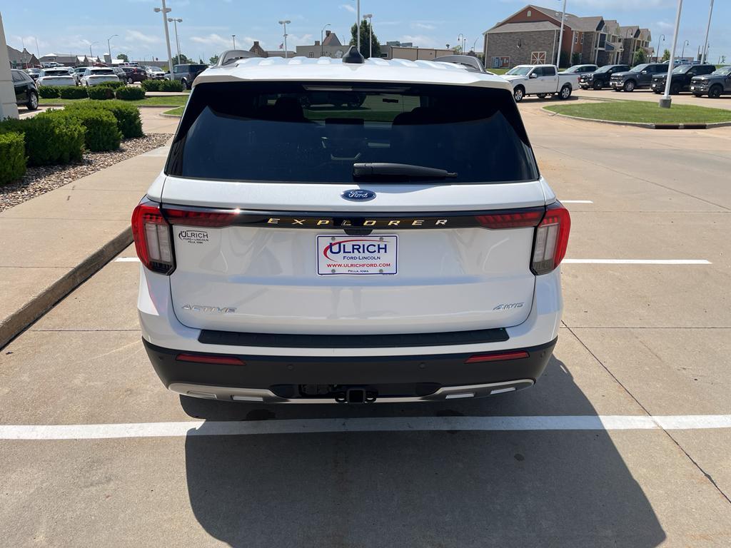 new 2025 Ford Explorer car, priced at $47,692