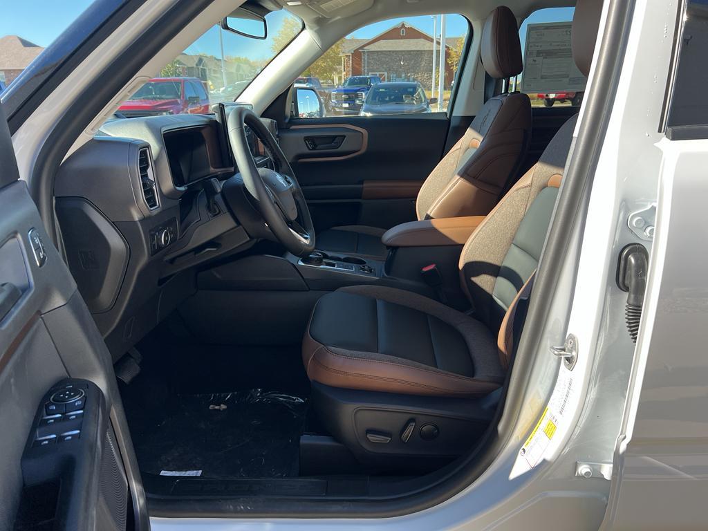 new 2025 Ford Bronco Sport car, priced at $38,285