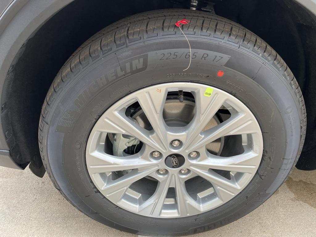 new 2025 Ford Escape car, priced at $29,882