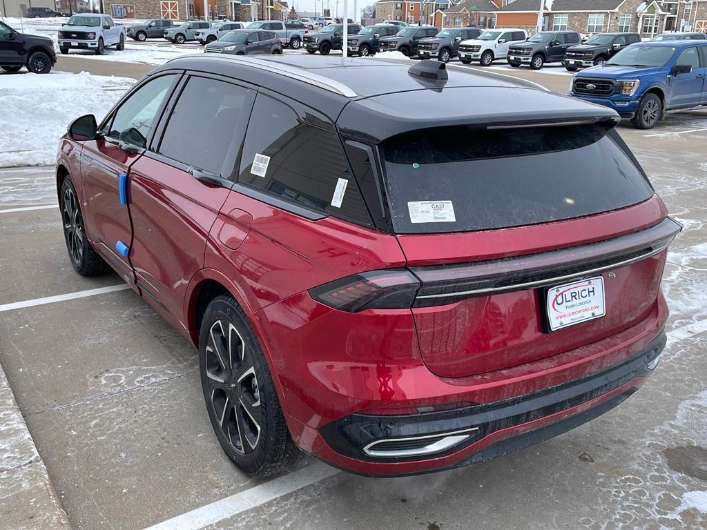 new 2025 Lincoln Nautilus car, priced at $66,205