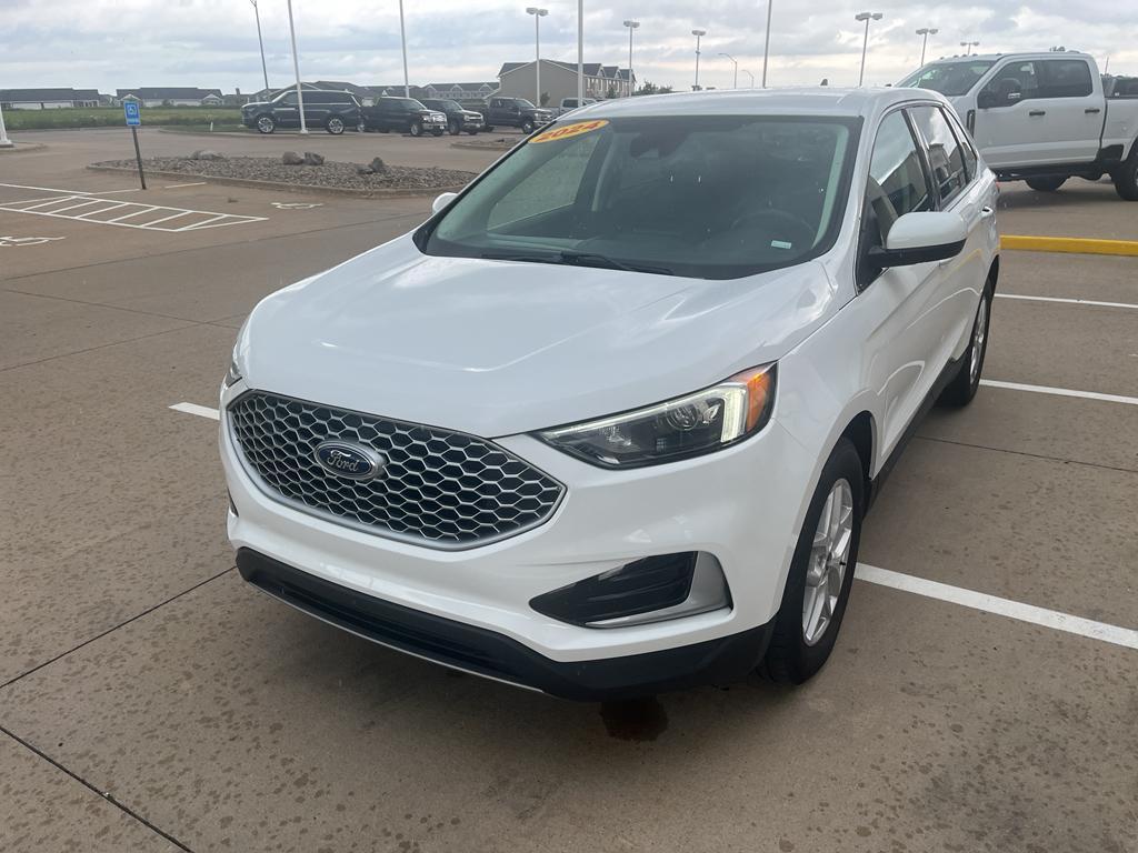 used 2024 Ford Edge car, priced at $29,985