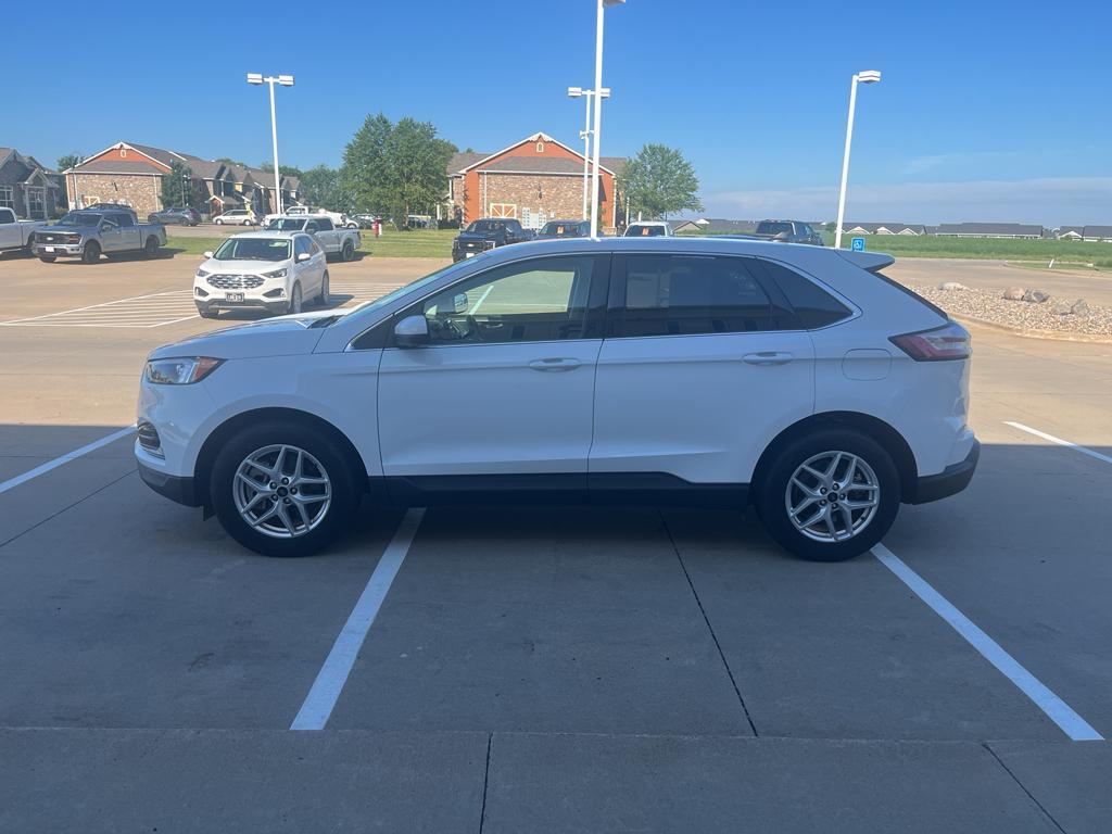 used 2024 Ford Edge car, priced at $29,985