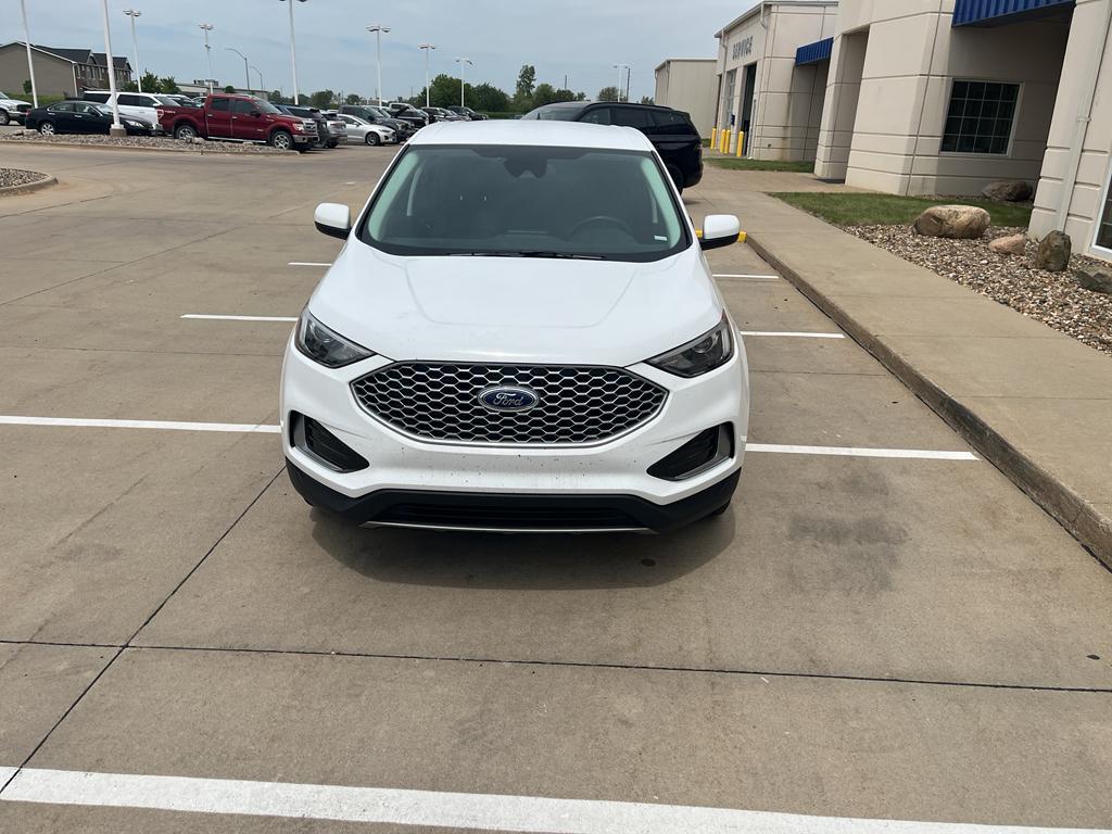used 2024 Ford Edge car, priced at $29,985