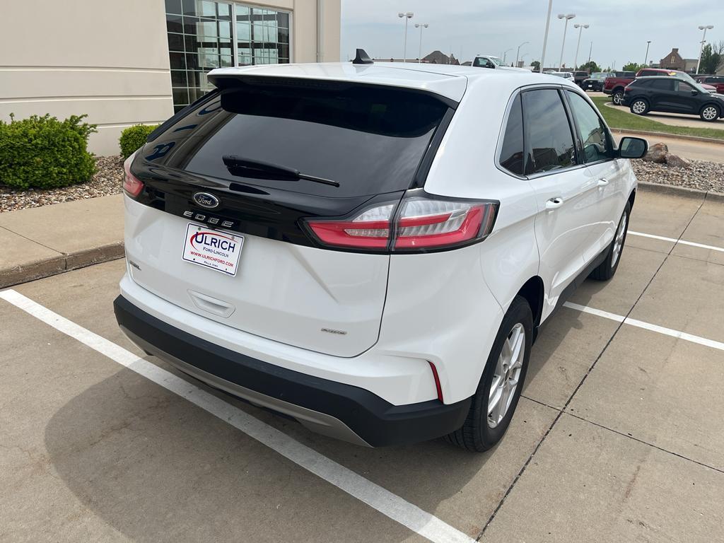 used 2024 Ford Edge car, priced at $29,985